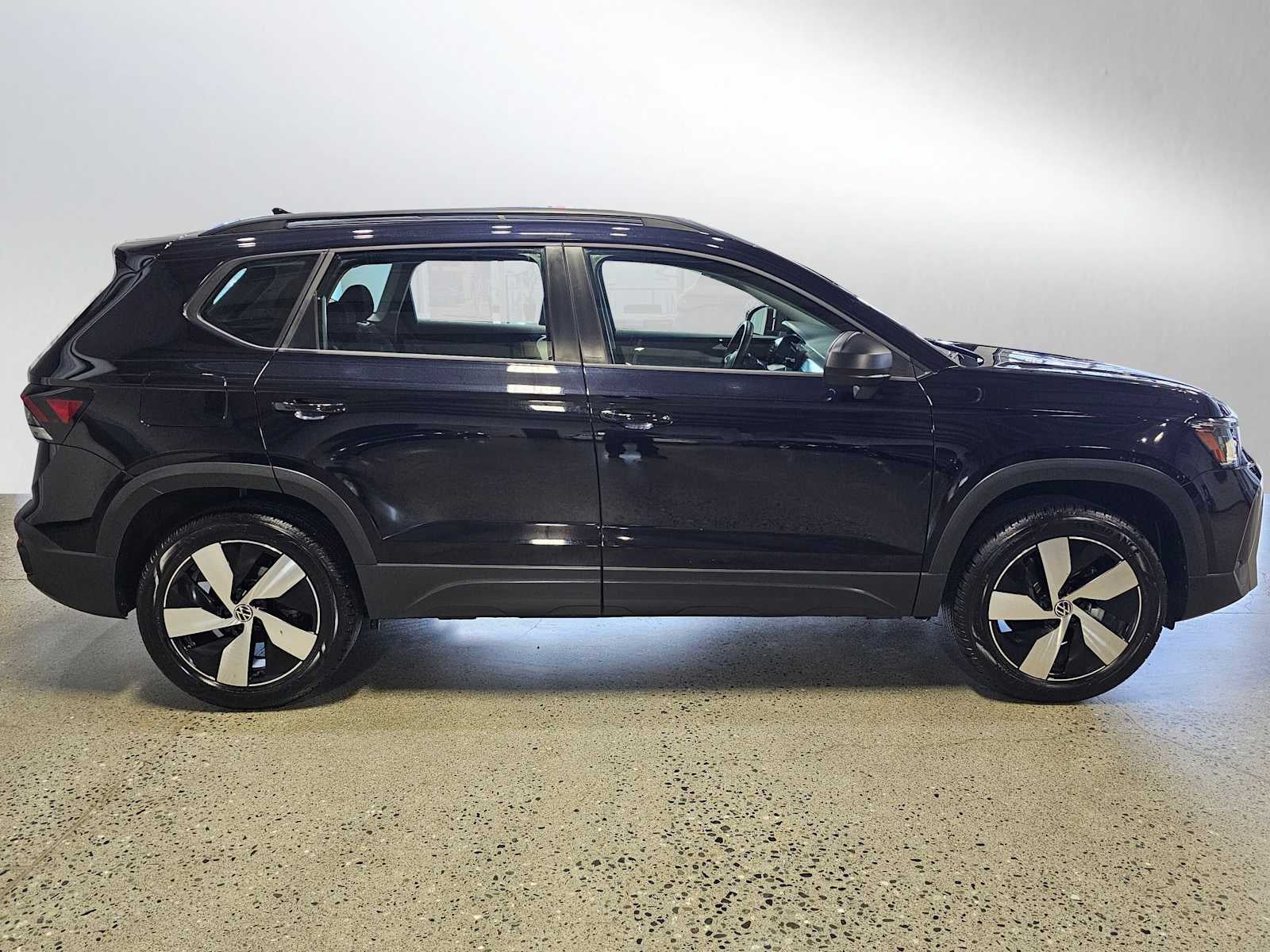 2025 Volkswagen Taos S 4MOTION