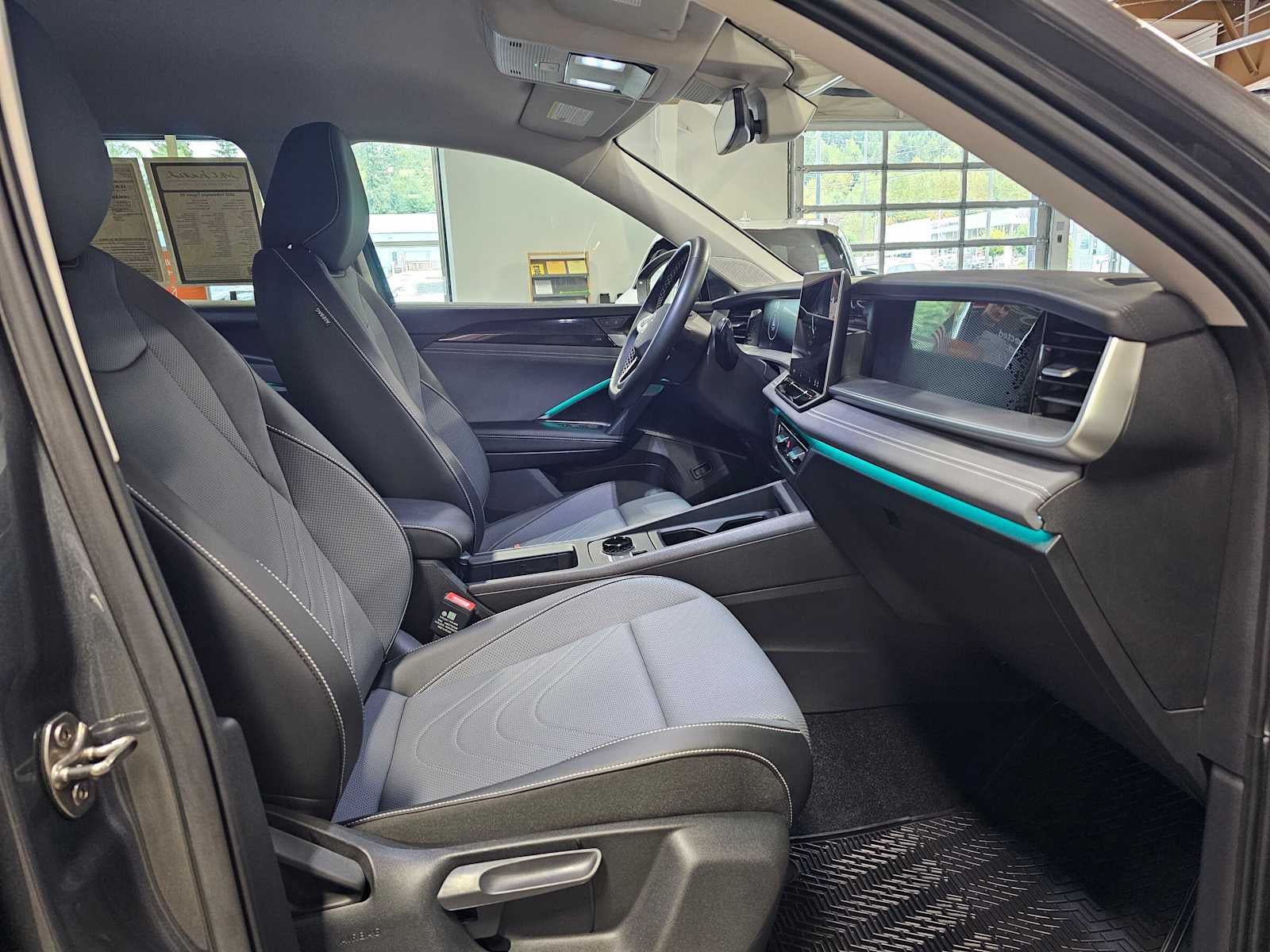 2025 Volkswagen Tiguan SE