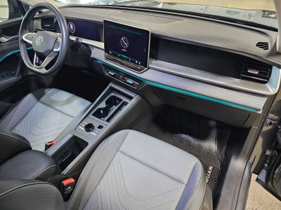 2025 Volkswagen Tiguan SE
