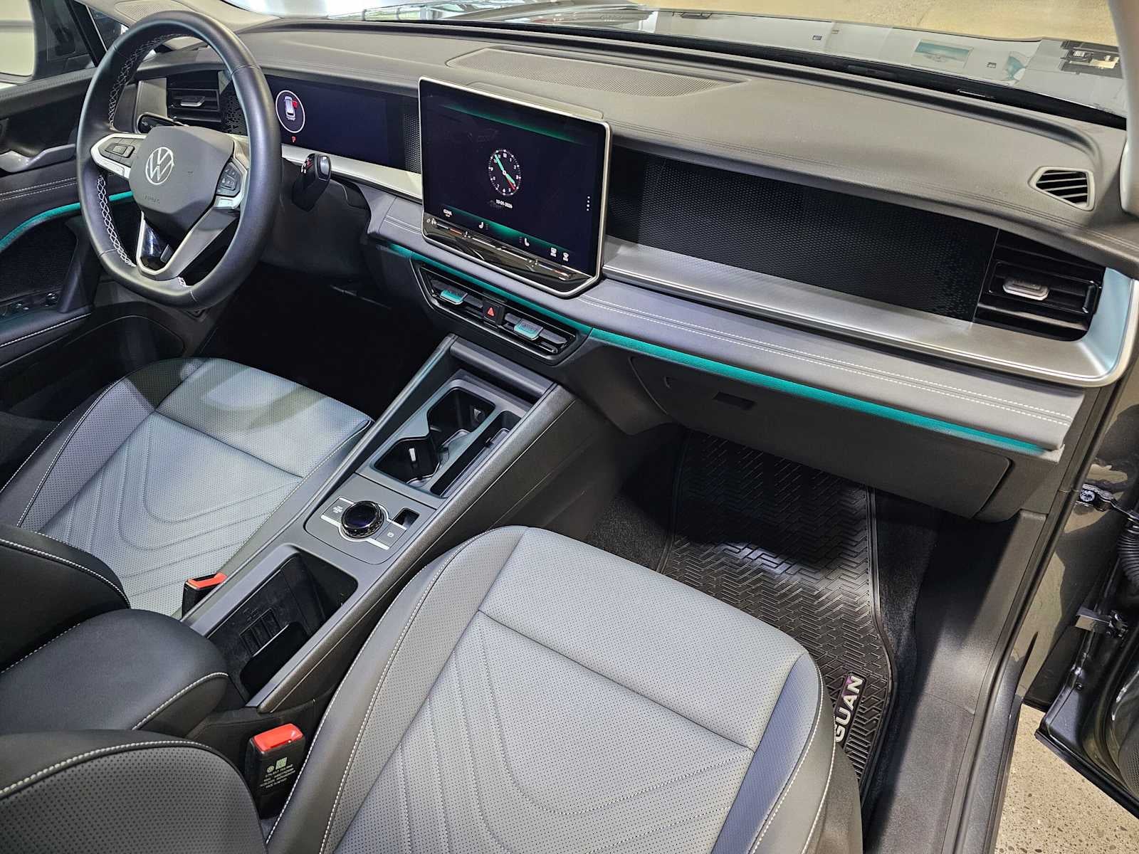 2025 Volkswagen Tiguan SE