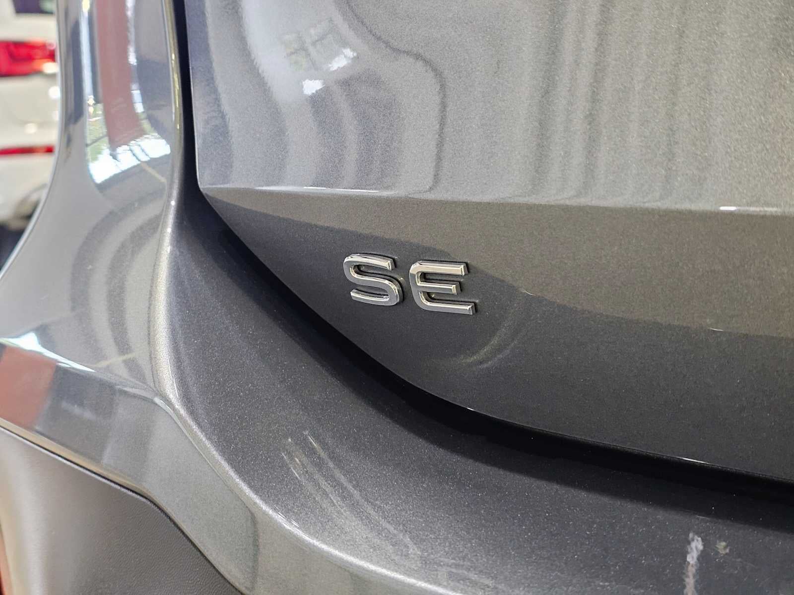 2025 Volkswagen Tiguan SE