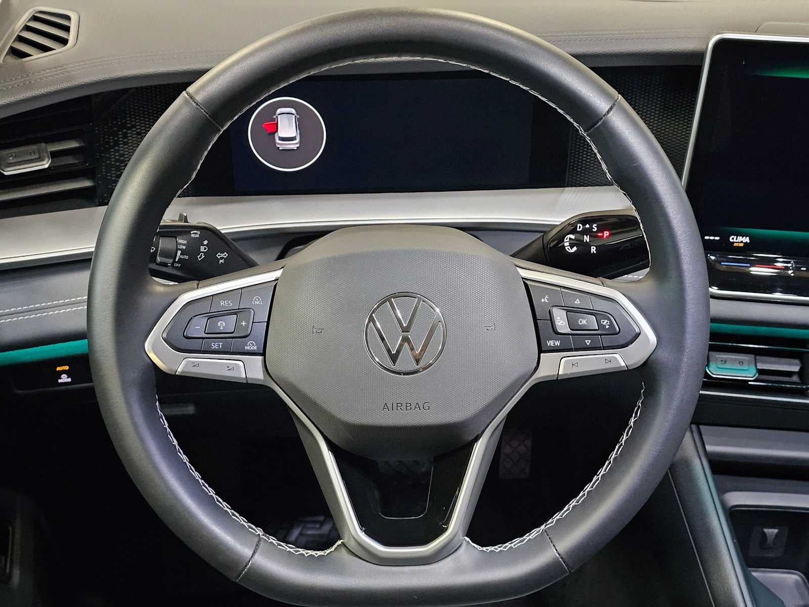 2025 Volkswagen Tiguan SE