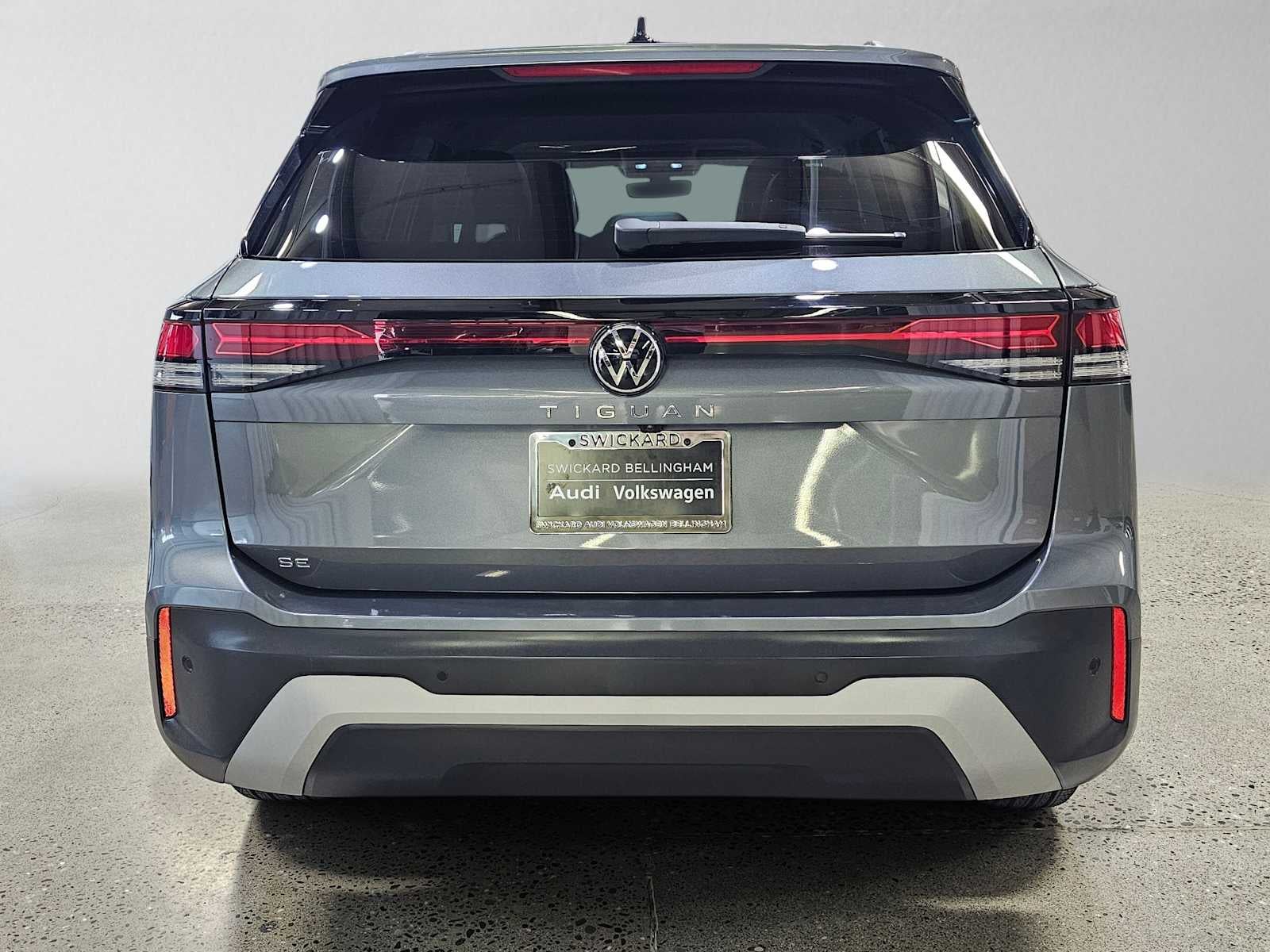 2025 Volkswagen Tiguan SE