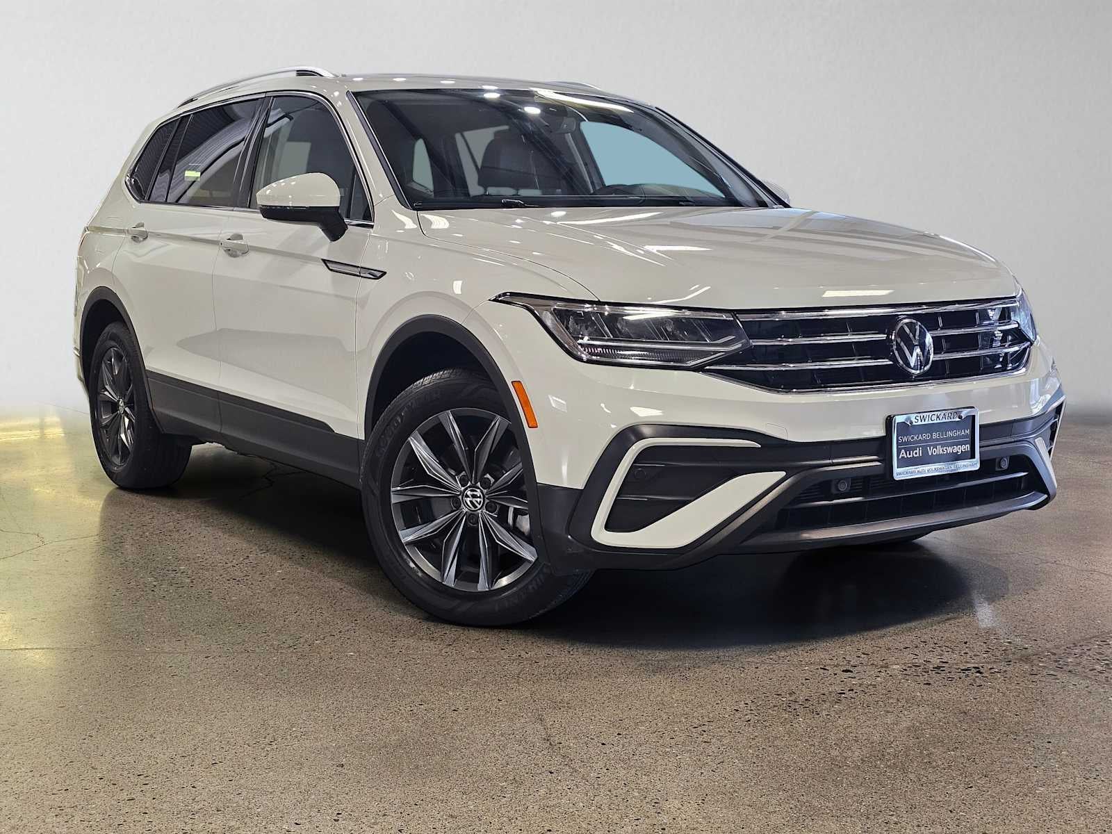 2024 Volkswagen Tiguan 2.0T SE 4MOTION