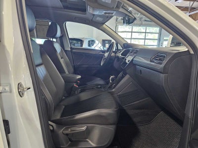 2024 Volkswagen Tiguan 2.0T SE 4MOTION