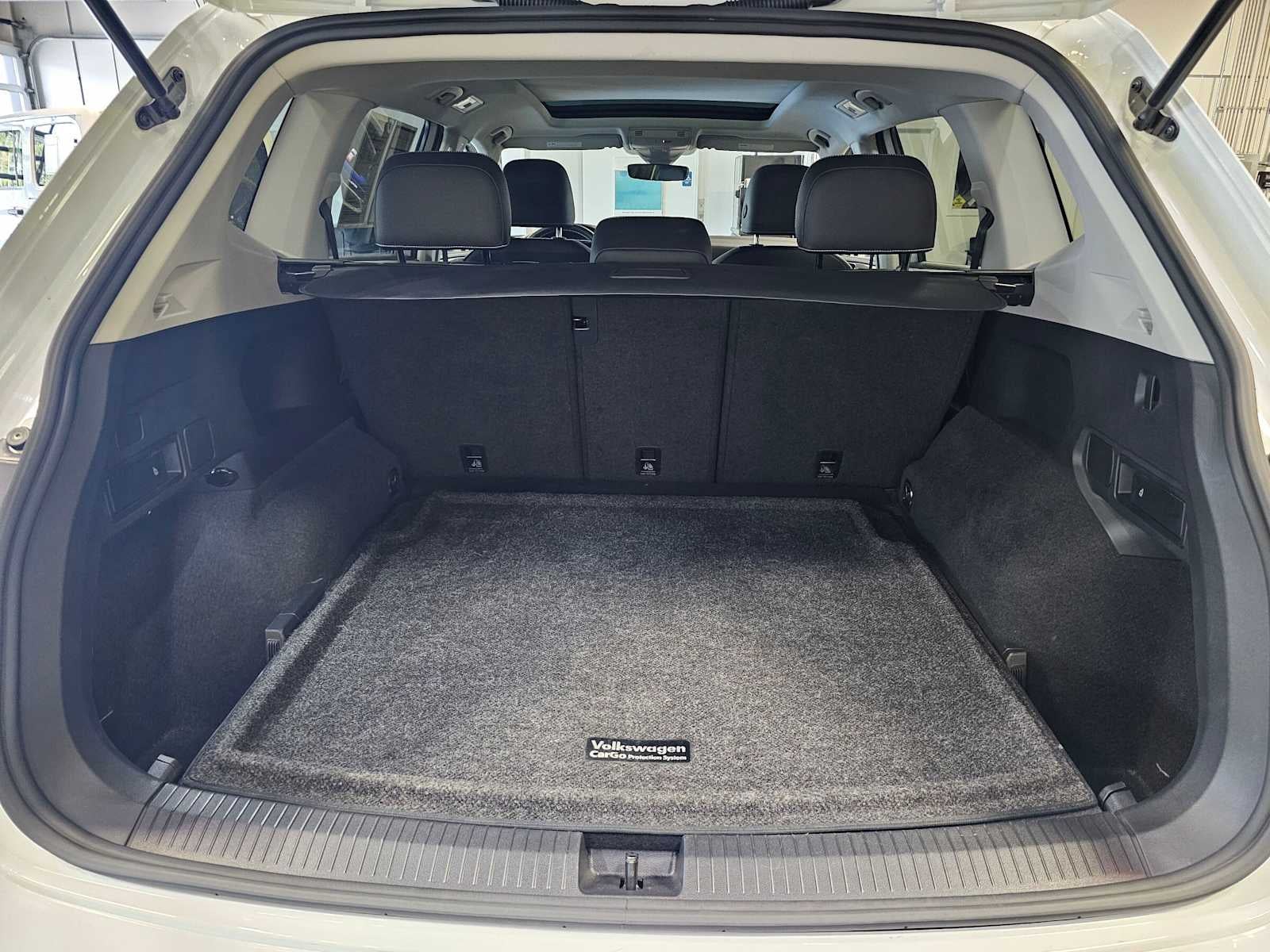 2024 Volkswagen Tiguan 2.0T SE 4MOTION