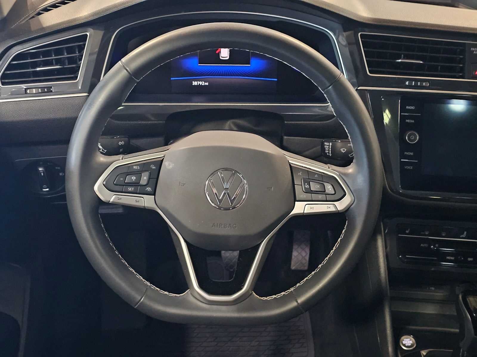 2024 Volkswagen Tiguan 2.0T SE 4MOTION