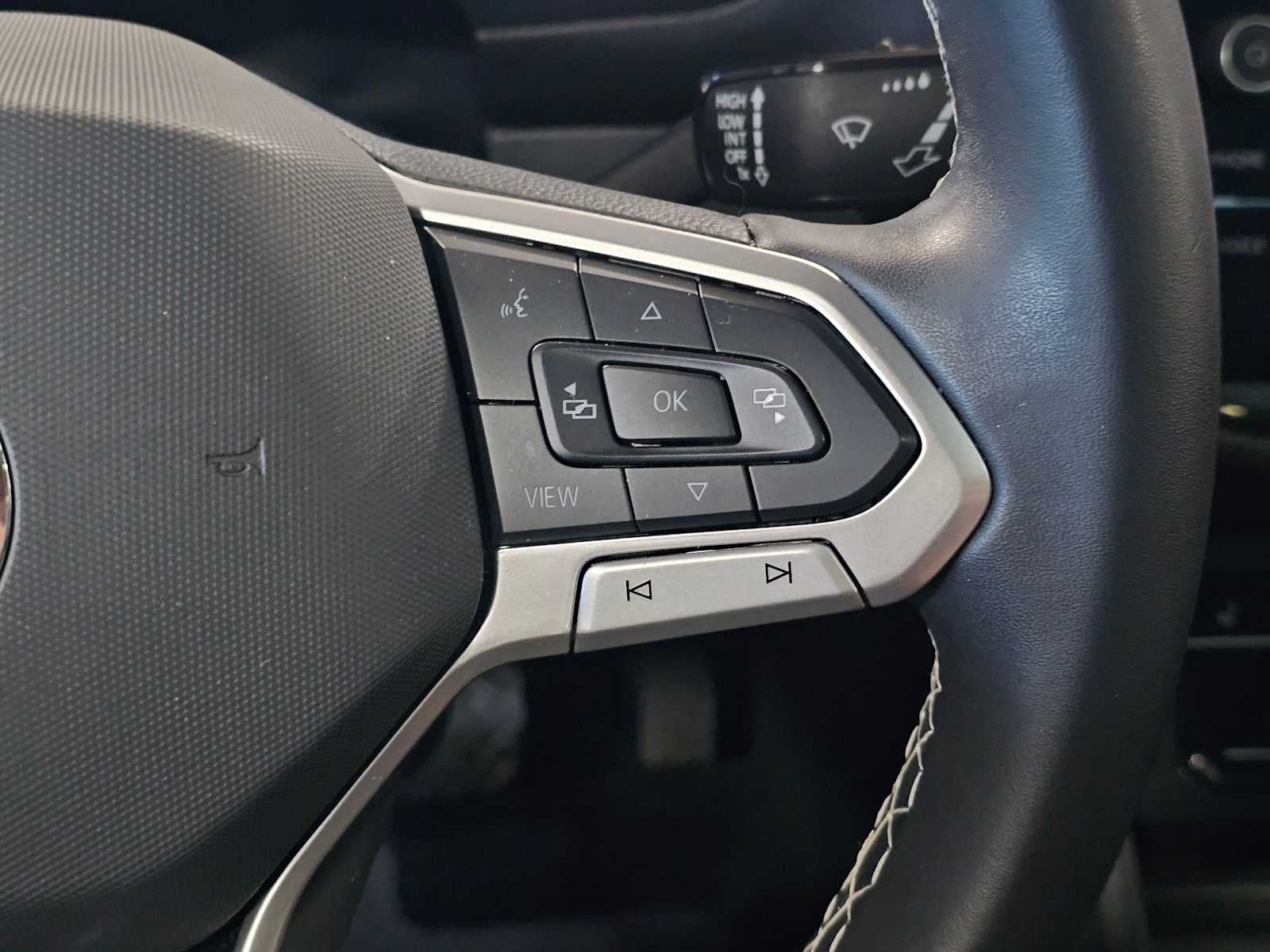 2024 Volkswagen Tiguan 2.0T SE 4MOTION