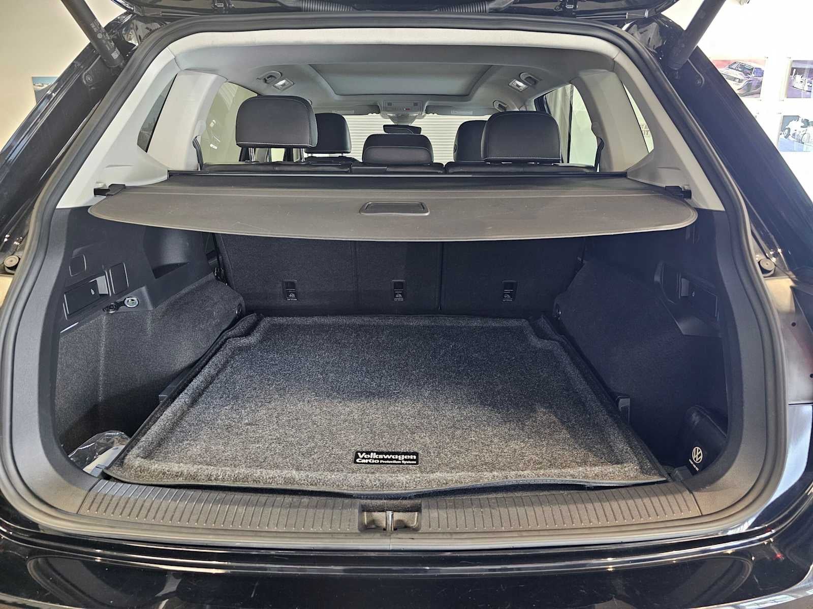 2024 Volkswagen Tiguan 2.0T SE 4MOTION
