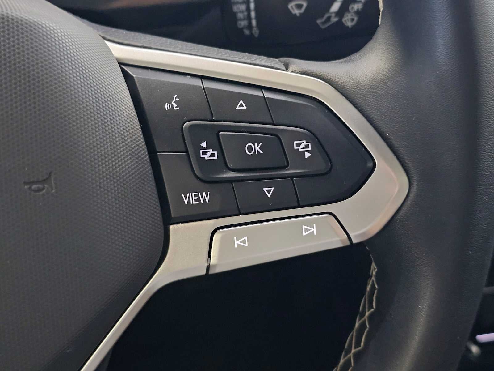2024 Volkswagen Tiguan 2.0T SE 4MOTION