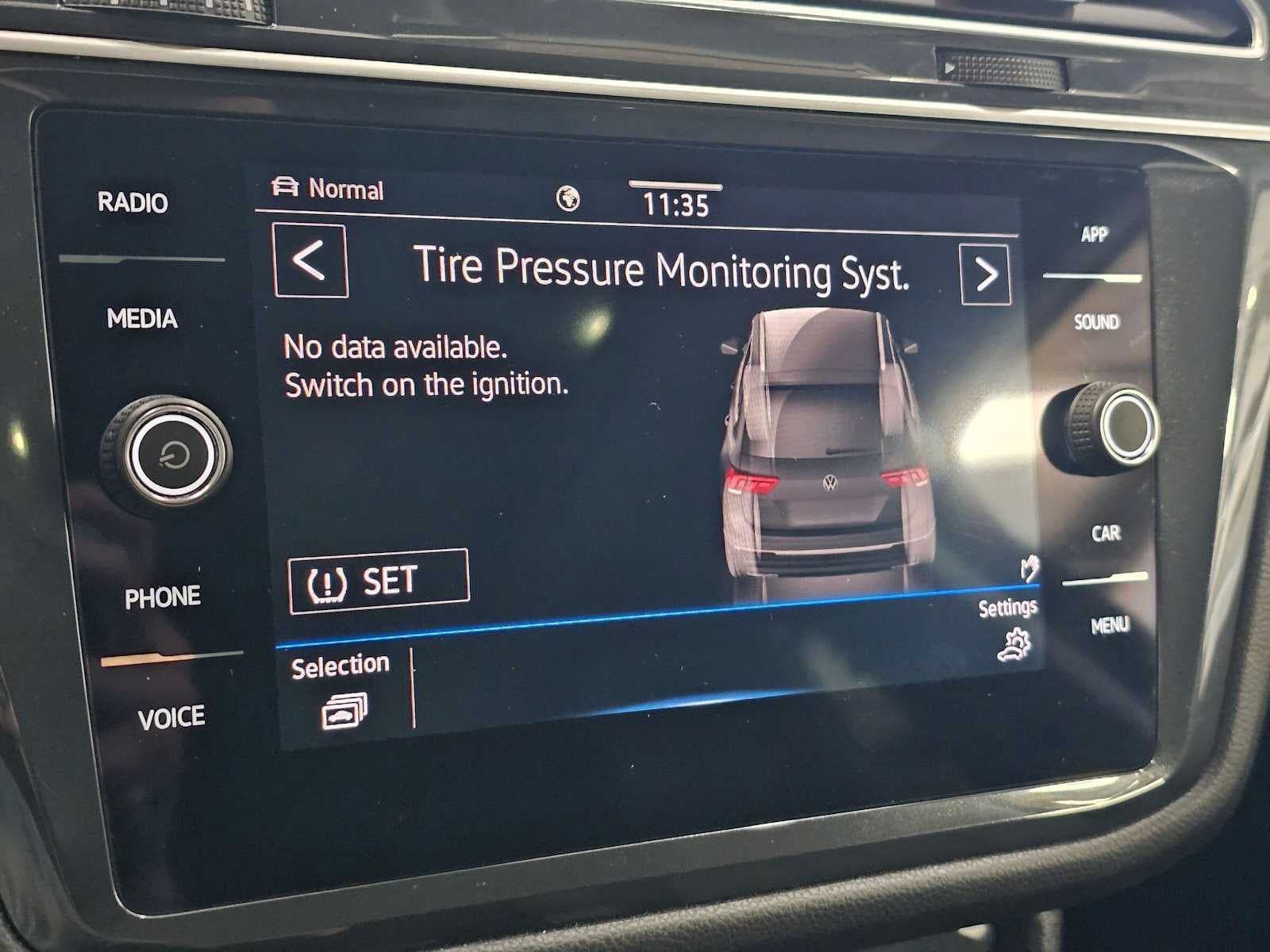 2024 Volkswagen Tiguan 2.0T SE 4MOTION