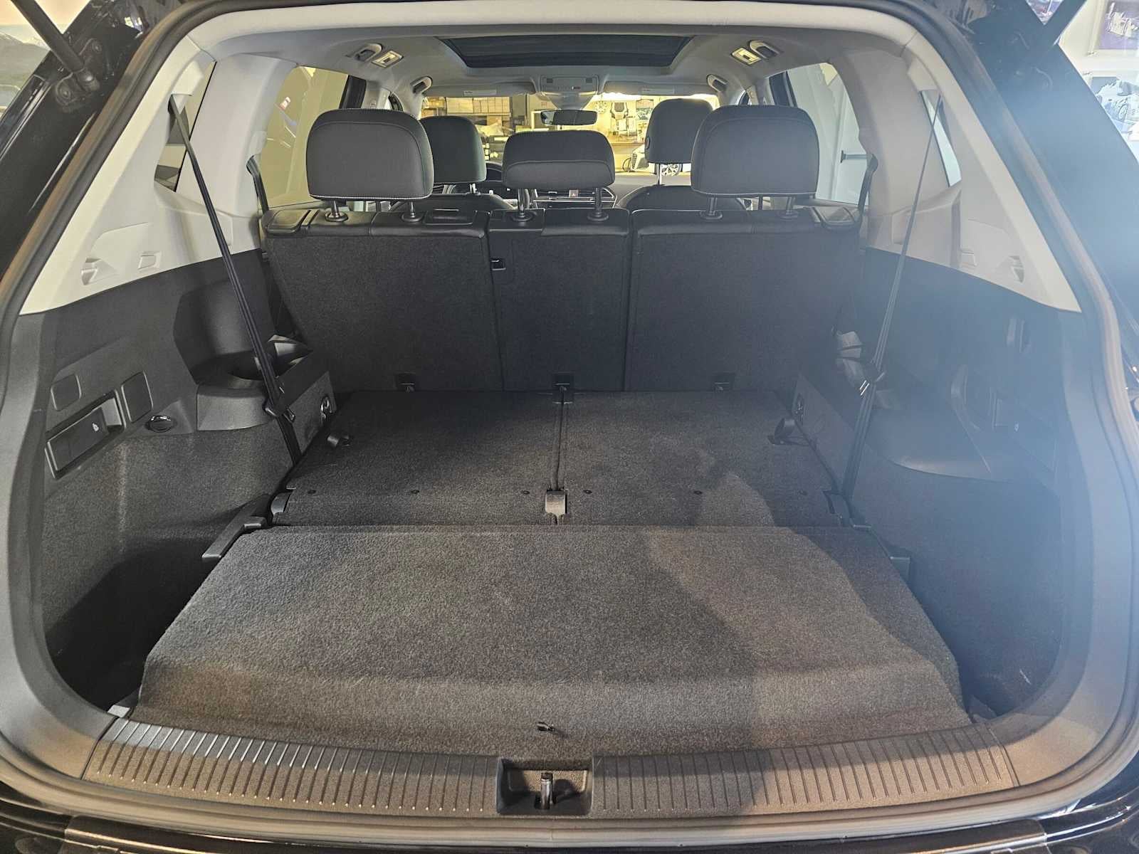 2023 Volkswagen Tiguan 2.0T SE FWD