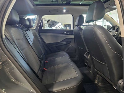2023 Volkswagen Taos SE 4MOTION *Ltd Avail*