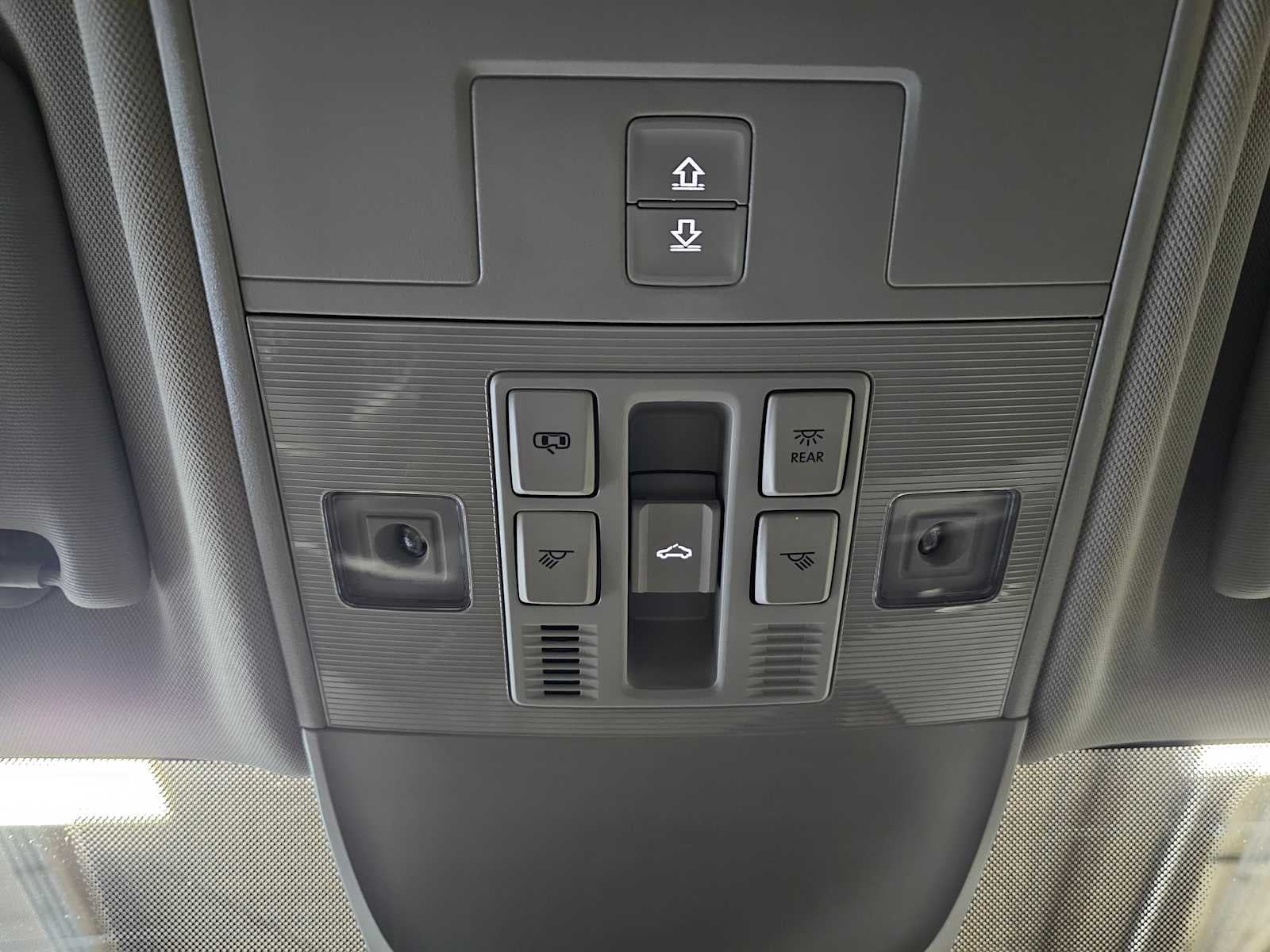 2025 Volkswagen Taos SE 4MOTION