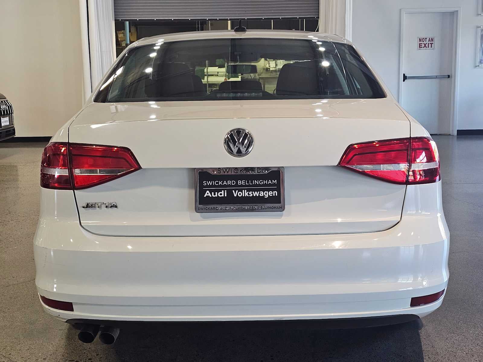 2015 Volkswagen Jetta 4dr Auto 2.0L S w/Technology