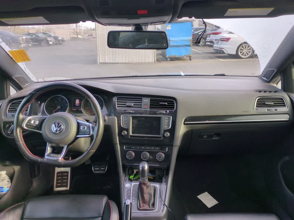 2016 Volkswagen Golf GTI 4dr HB DSG SE