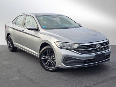 2022 Volkswagen Jetta SE Auto