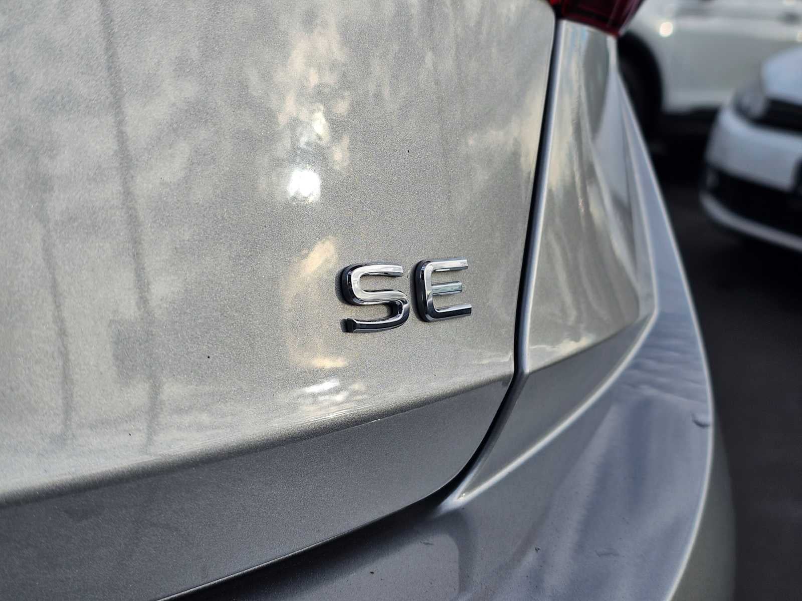 2022 Volkswagen Jetta SE Auto