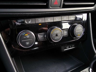 2022 Volkswagen Jetta SE Auto