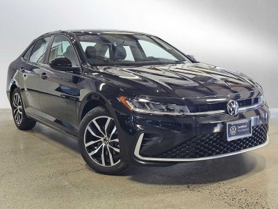 2025 Volkswagen Jetta SE Auto
