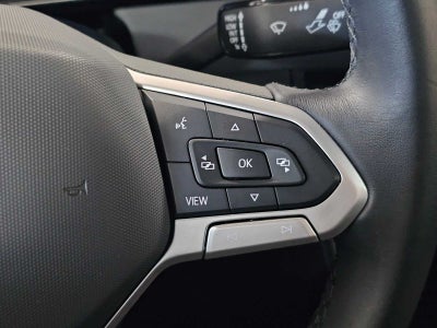 2025 Volkswagen Jetta SE Auto