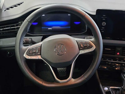 2025 Volkswagen Jetta SE Auto