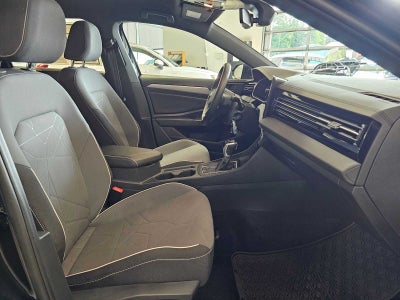 2025 Volkswagen Jetta Sport Auto