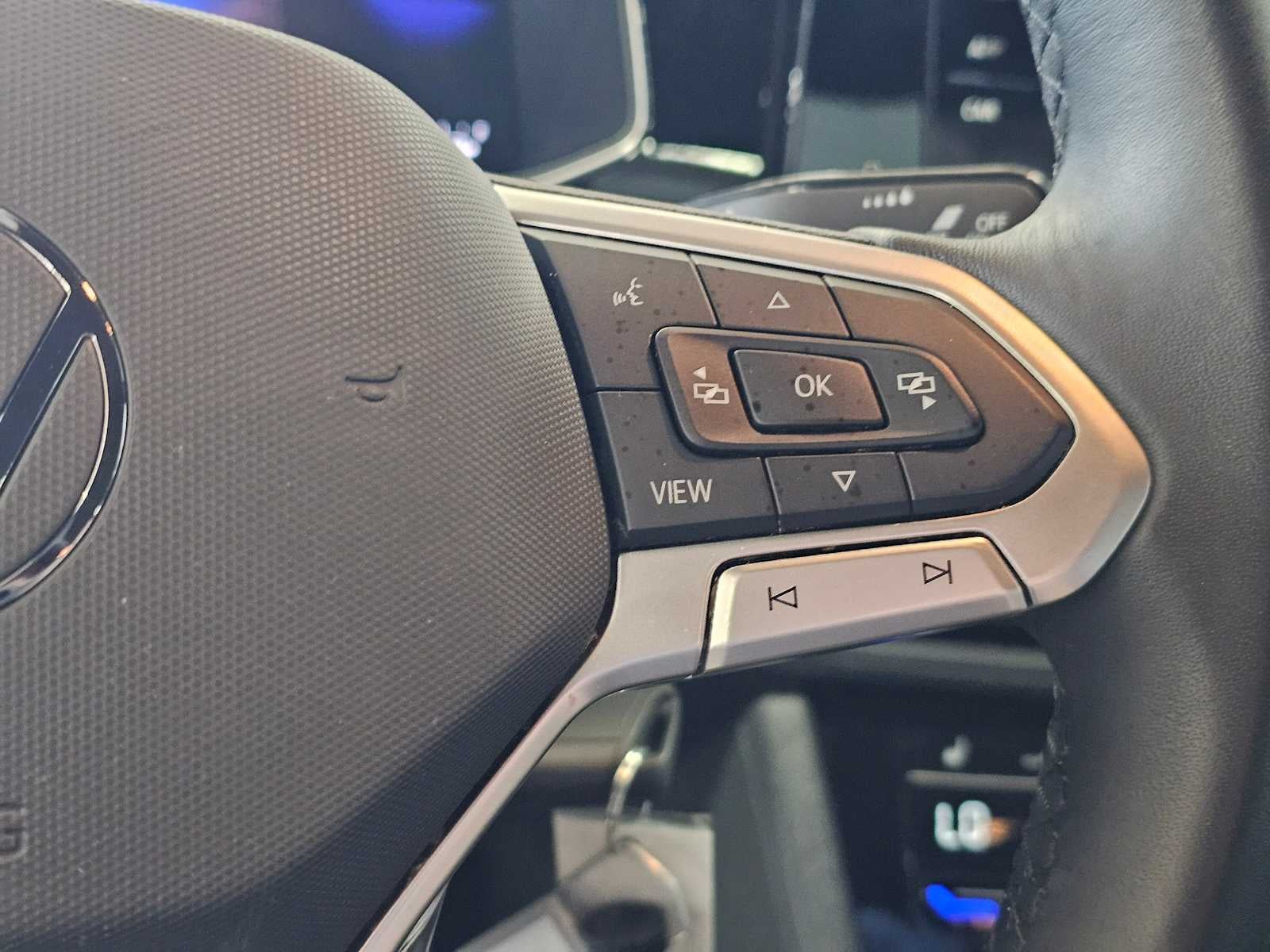 2025 Volkswagen Jetta Sport Auto