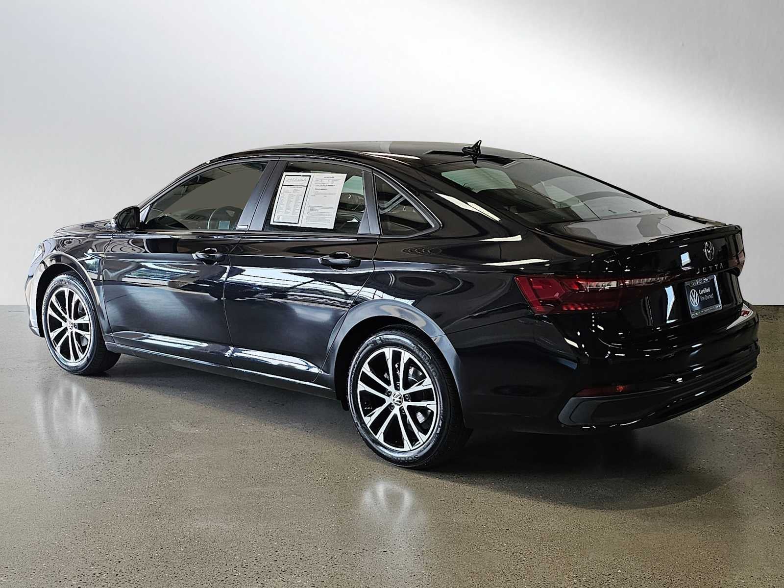 2025 Volkswagen Jetta Sport Auto