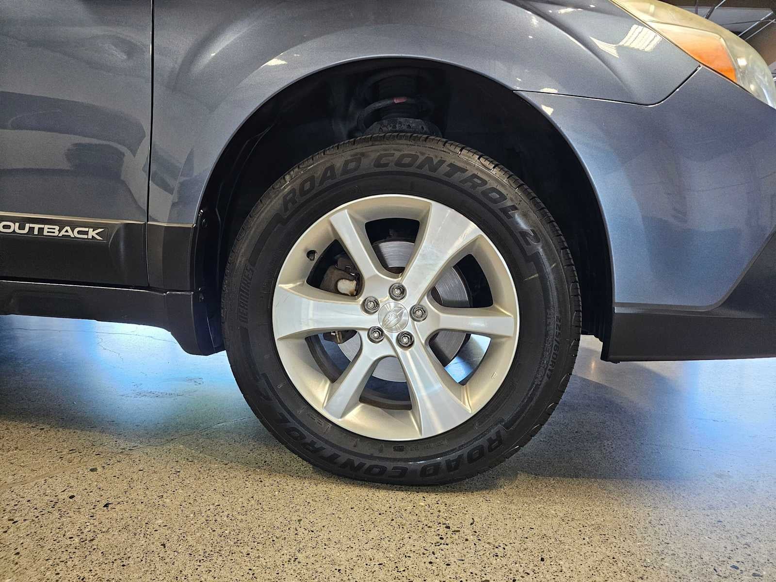 2013 Subaru Outback 4dr Wgn H4 Auto 2.5i Limited