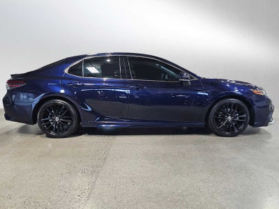 2021 Toyota Camry XSE V6 Auto