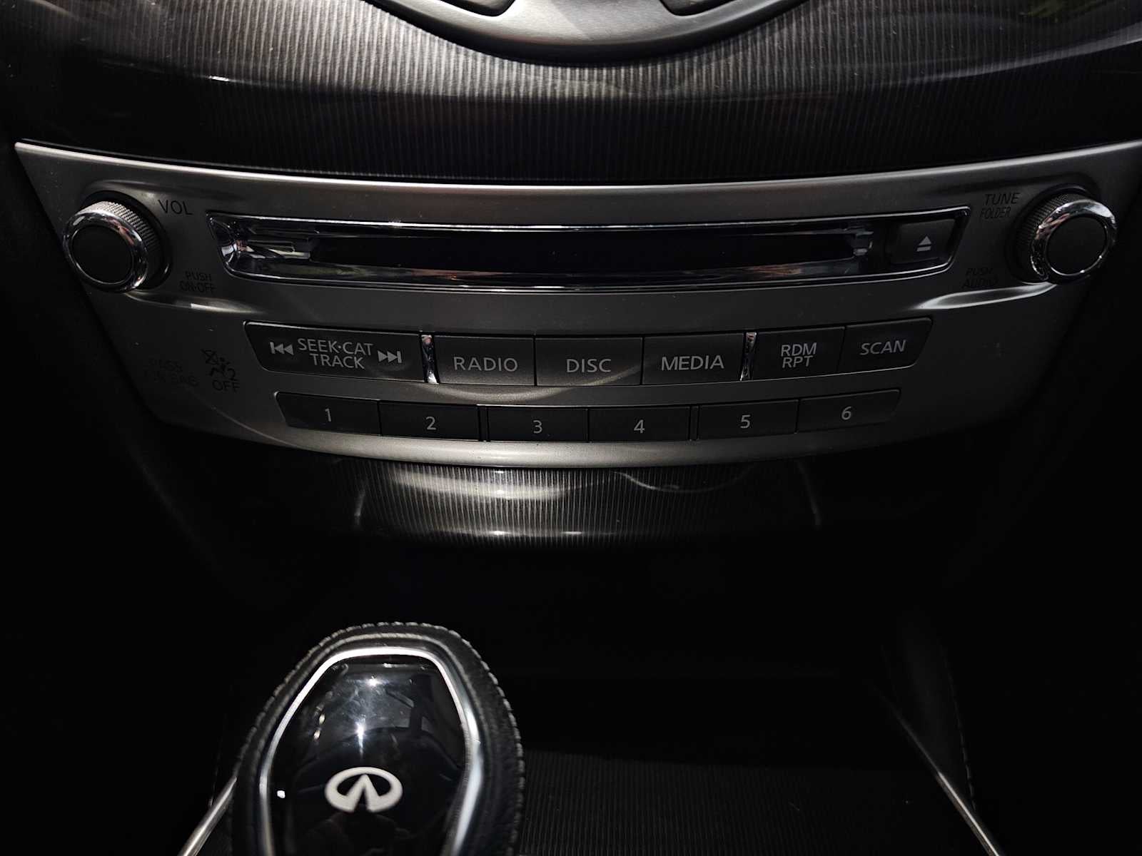 2019 INFINITI QX60 LUXE AWD