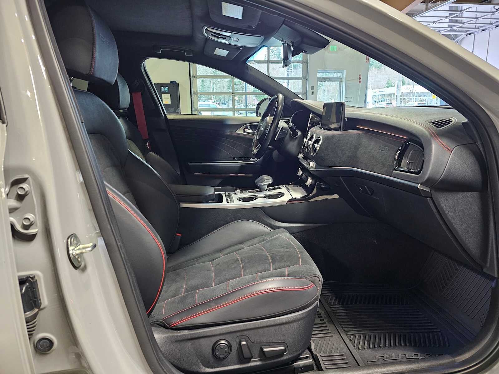 2023 Kia Stinger GT2 RWD