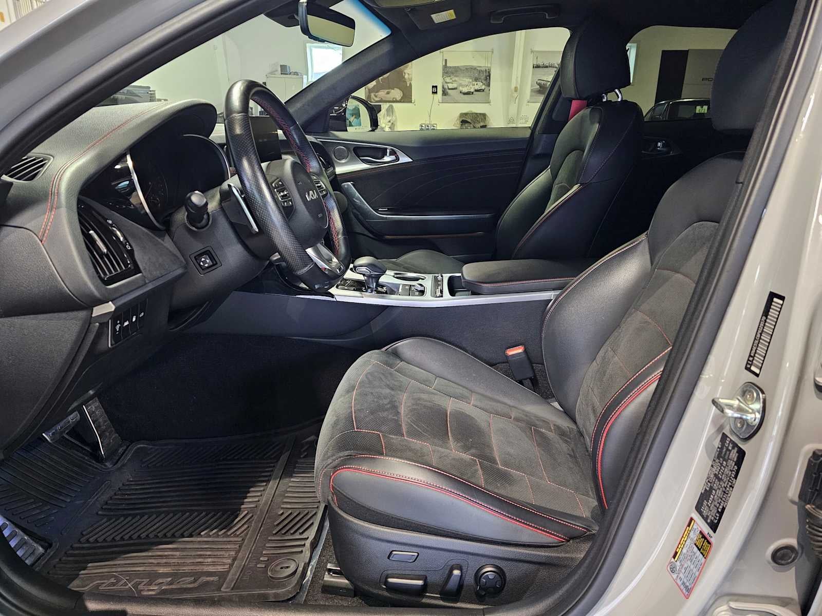 2023 Kia Stinger GT2 RWD