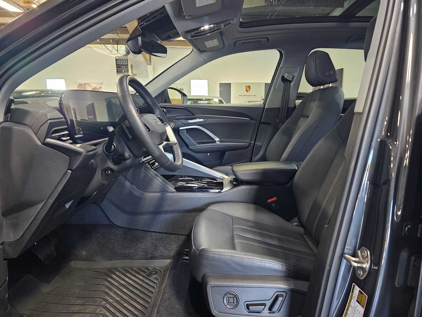 2025 Audi New Q5 Premium