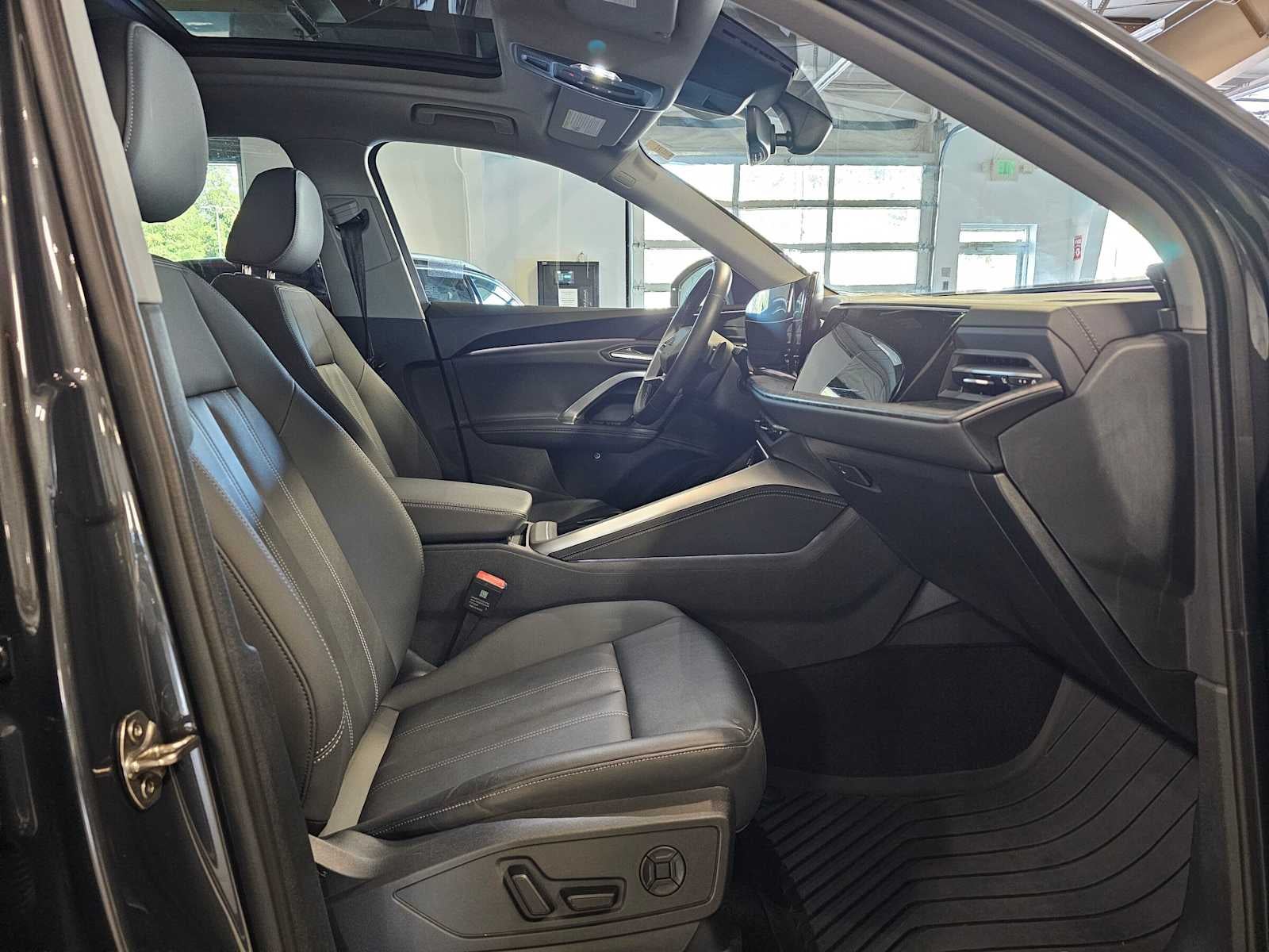 2025 Audi New Q5 Premium