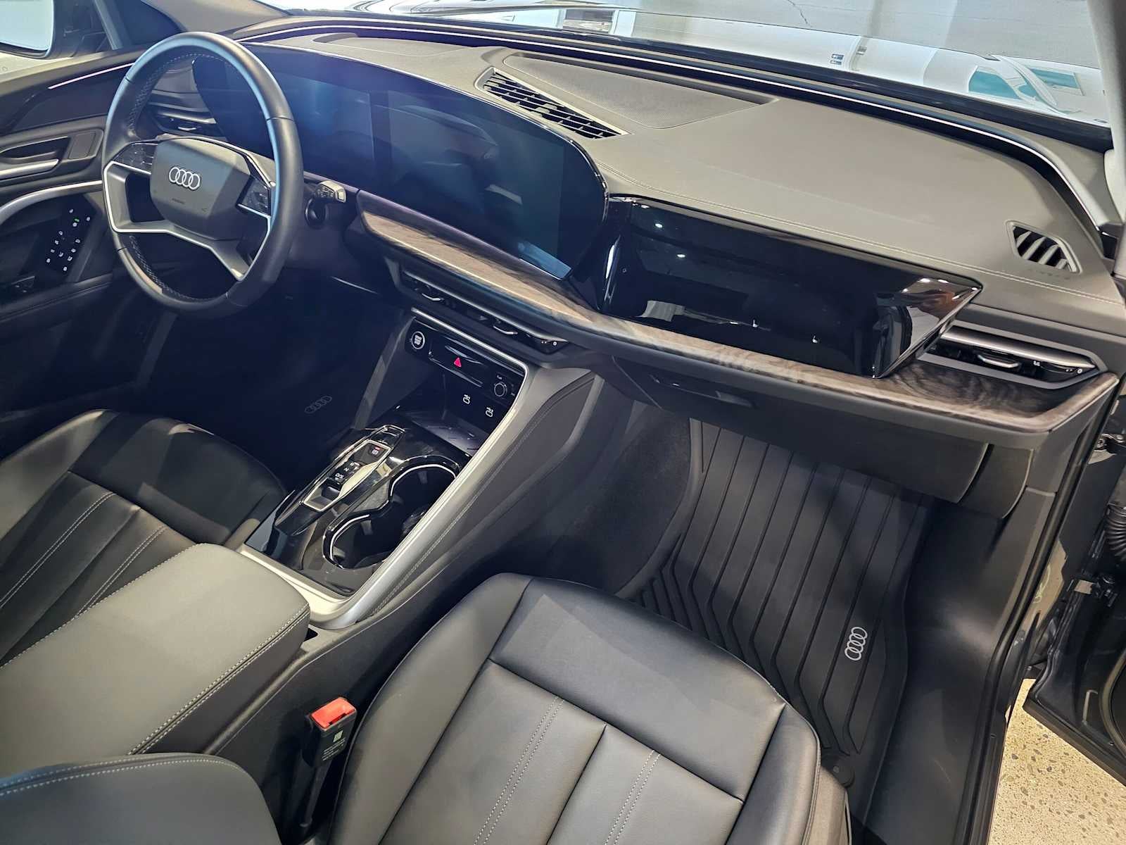 2025 Audi New Q5 Premium
