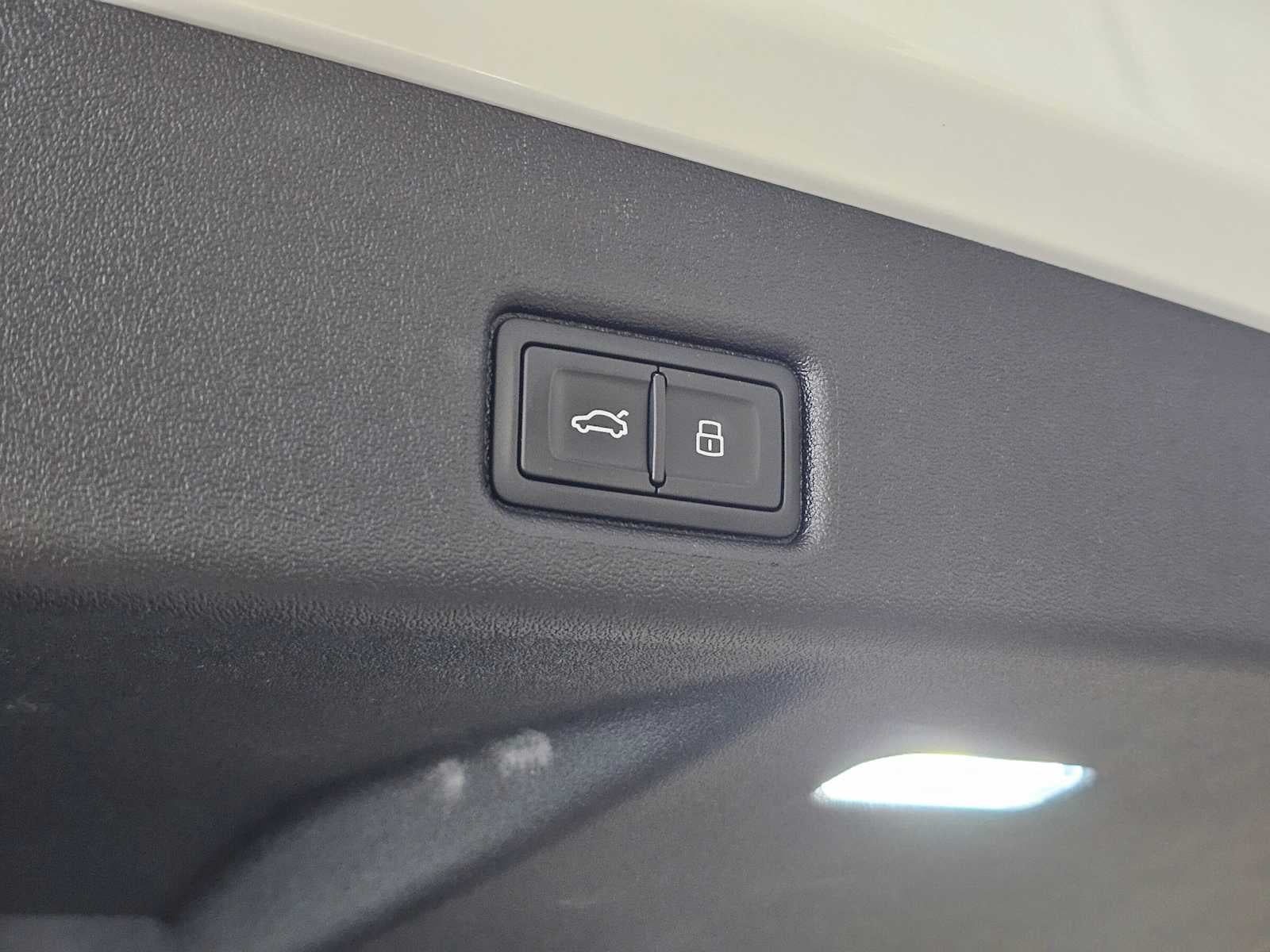 2025 Audi New Q5 Premium