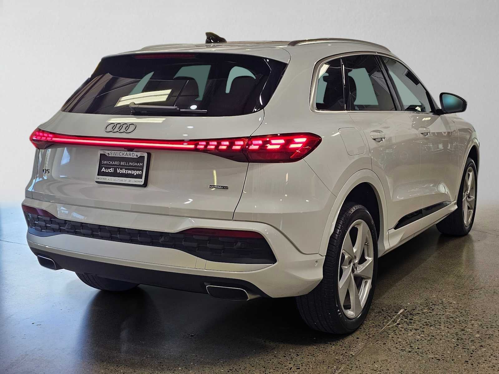 2025 Audi New Q5 Premium