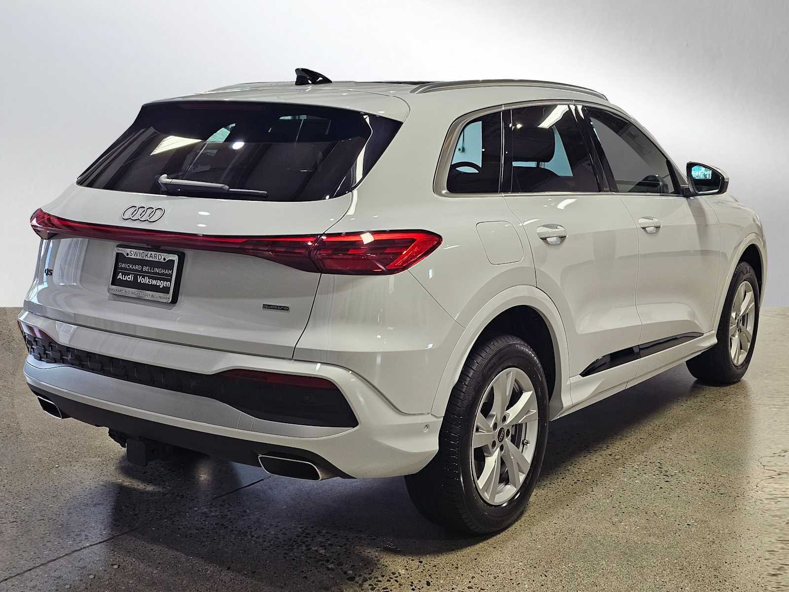 2025 Audi Q5 Premium 2.0 TFSI quattro