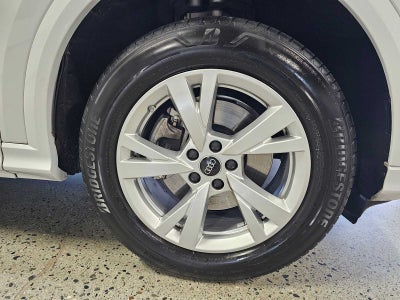 2025 Audi Q5 Premium 2.0 TFSI quattro