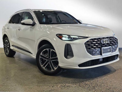 2025 Audi Q5 Premium 2.0 TFSI quattro