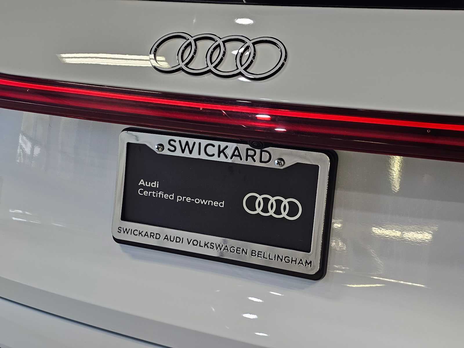 2025 Audi Q5 Premium 2.0 TFSI quattro