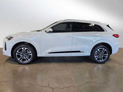 2025 Audi Q5 Premium 2.0 TFSI quattro