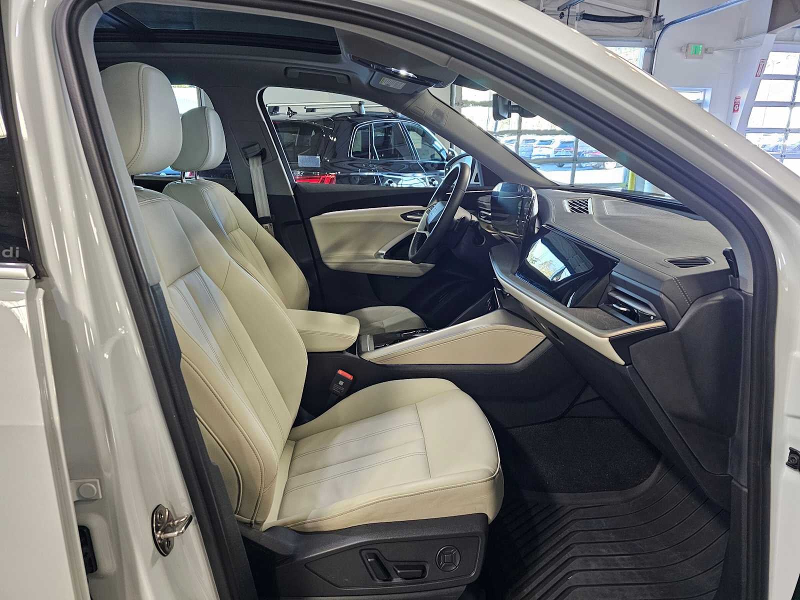 2025 Audi Q5 Premium Plus 2.0 TFSI quattro