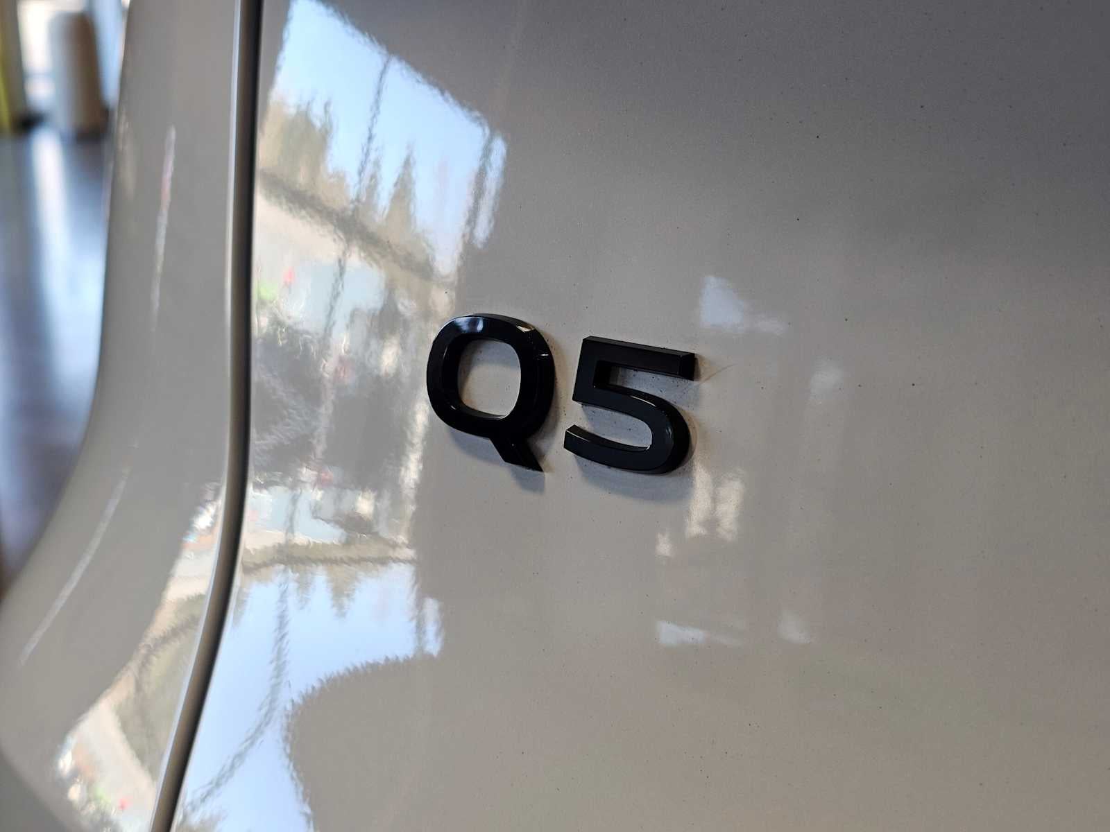 2025 Audi Q5 Premium Plus 2.0 TFSI quattro