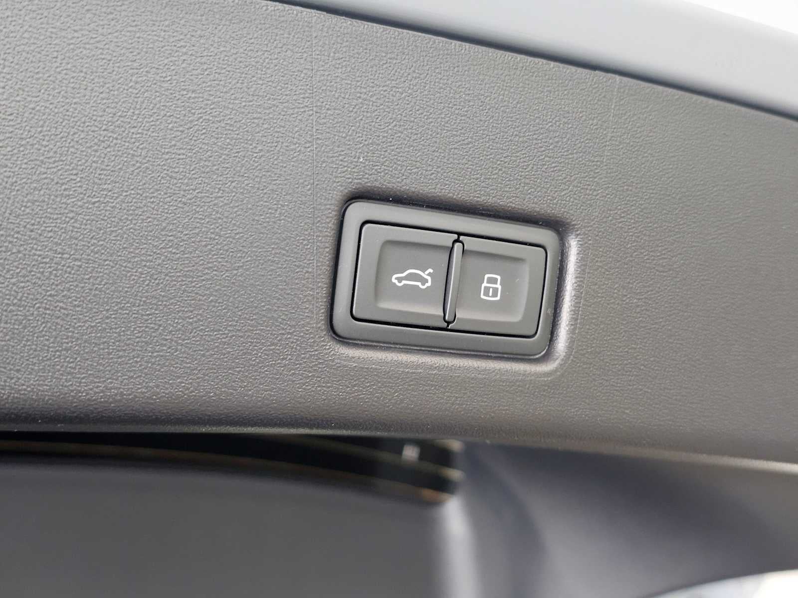 2023 Audi Q4 e-tron Sportback Premium Plus 50 quattro