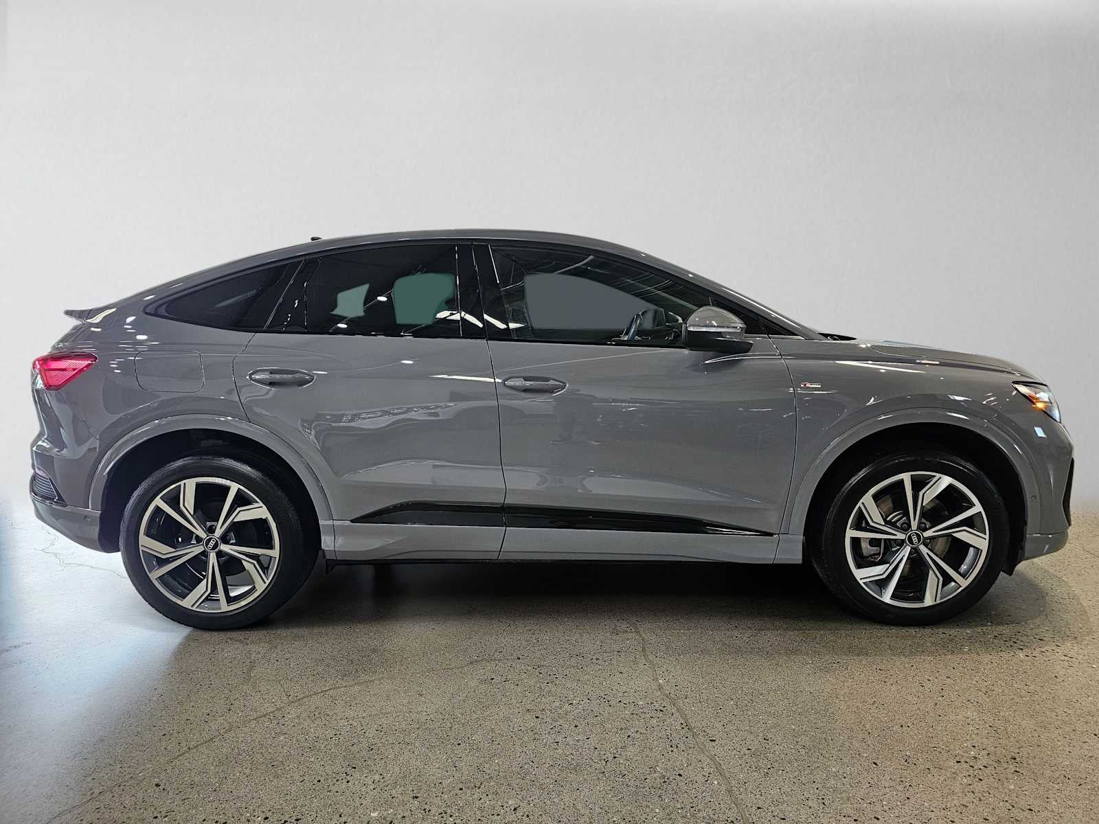 2023 Audi Q4 e-tron Sportback Premium Plus 50 quattro