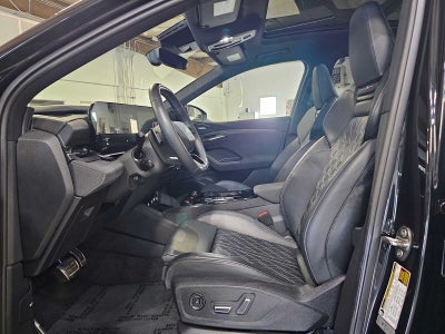 2025 Audi SQ6 e-tron Prestige quattro