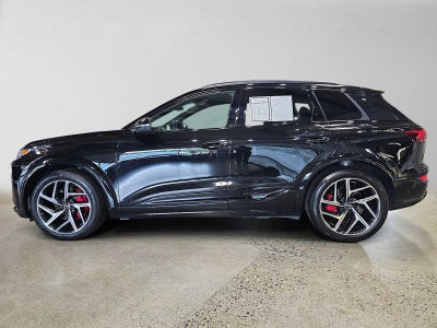 2025 Audi SQ6 e-tron Prestige quattro